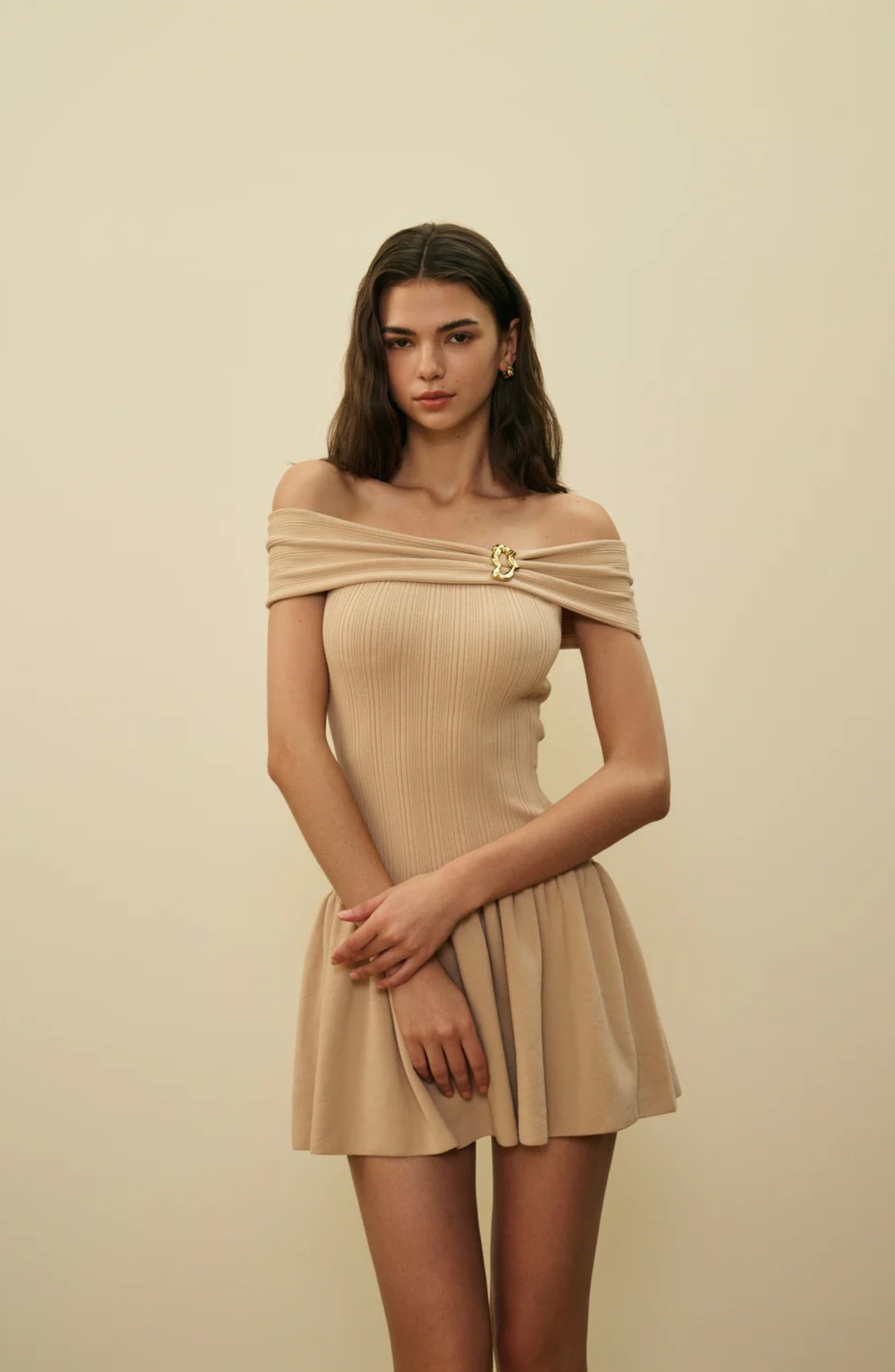 OFF SHOULDER MINI DRESS