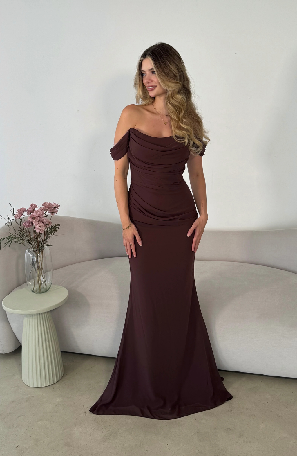 Amara Off-Shoulder Gown Maxi dress Lysa Amara Off-Shoulder Gown Maxi dress Lysa